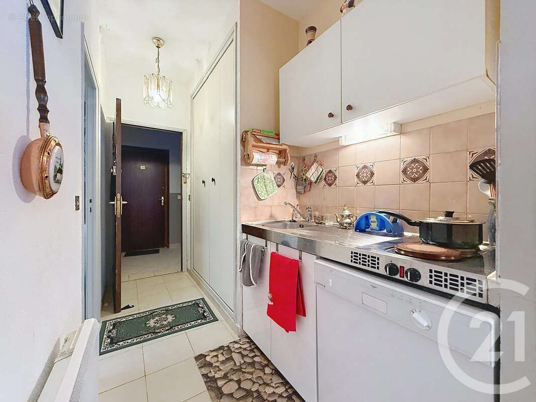 Appartement 28 m² à Santa-Lucia-Di-Moriani  - photo 6