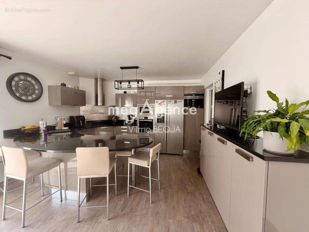 Maison contemporaine d’exception – 185 m² – 5 chambres – Prestations de qualité - photo 2