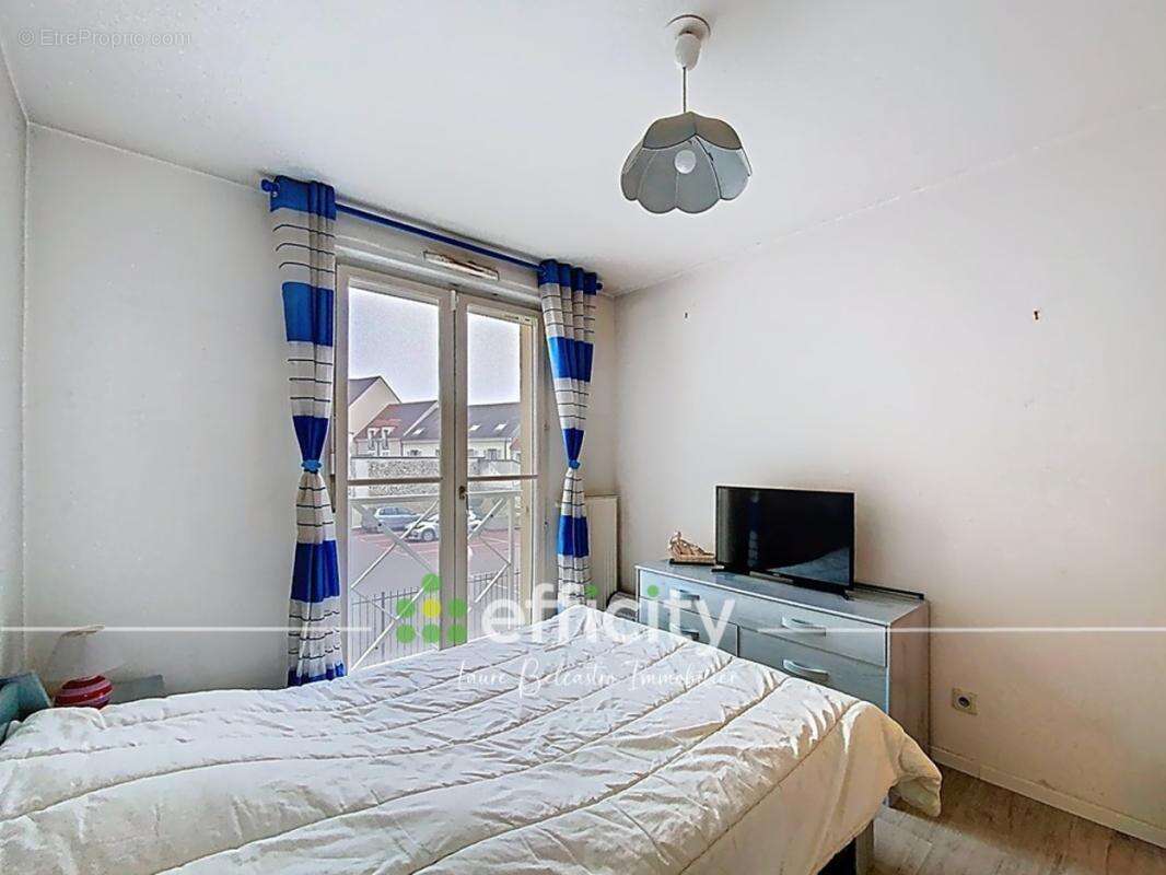 Appartement à BRIE-COMTE-ROBERT