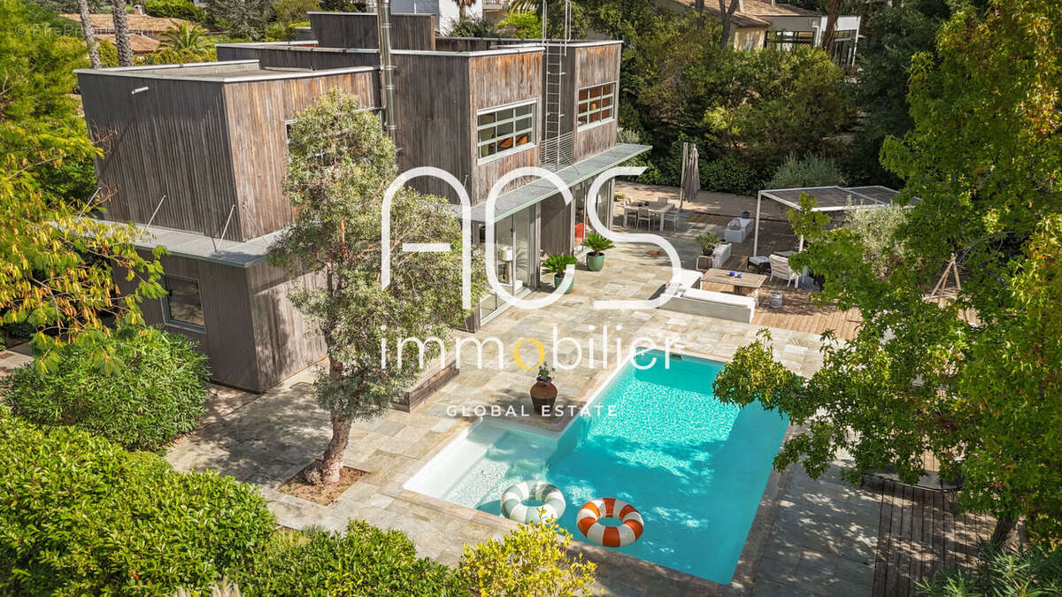 Maison à SAINT-RAPHAEL