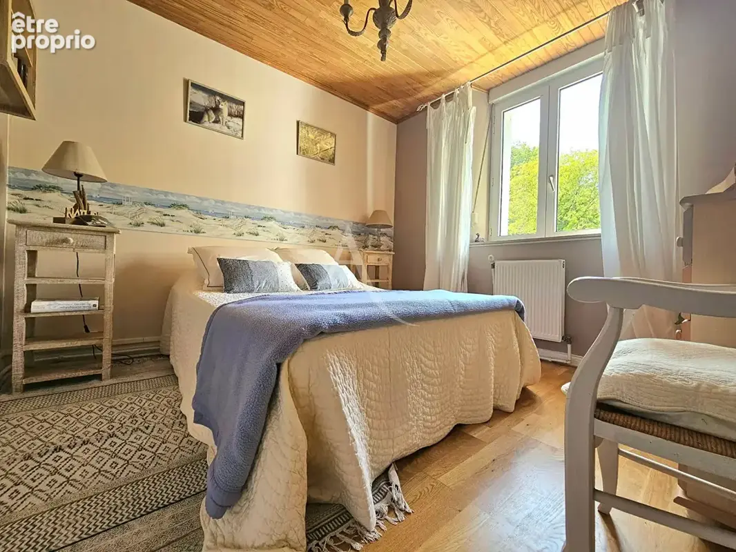 Maison bourgeoise de caractère 284m²- Terrain 46 493m² - photo 11