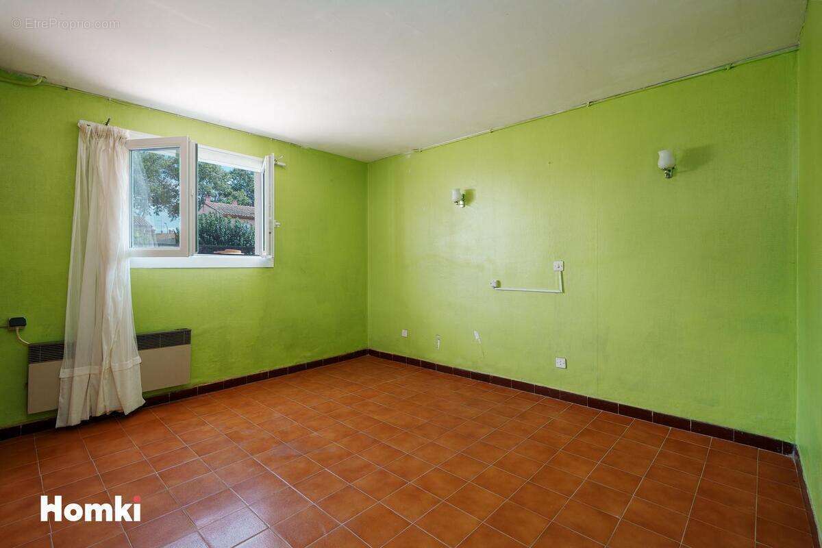 Maison à VILLENEUVE-LES-BEZIERS