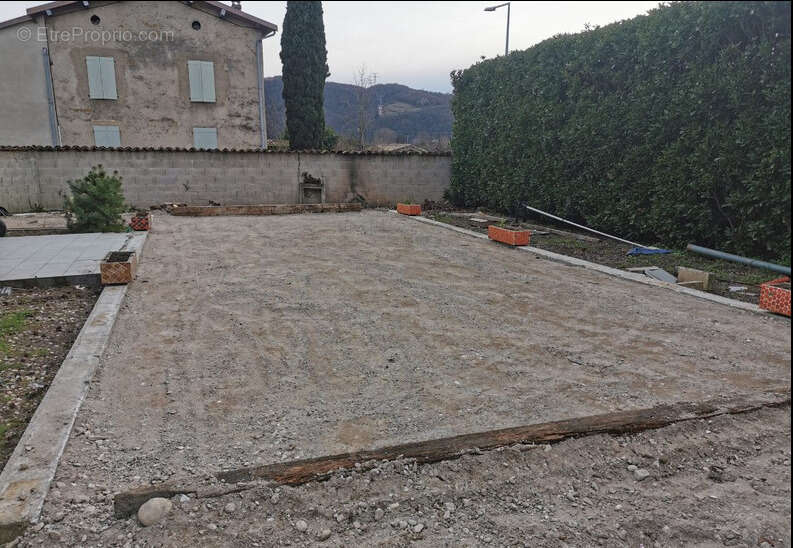 Maison à SABLONS