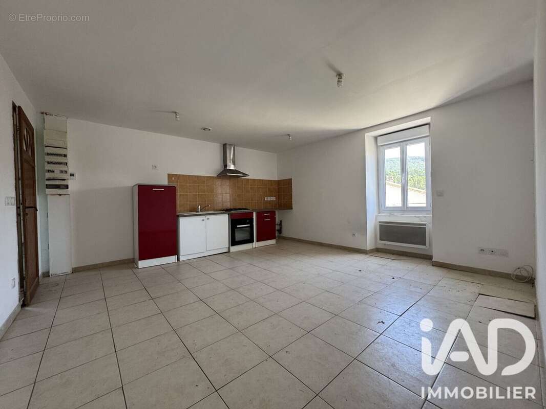 Photo 3 - Appartement à SAINTE-CECILE-D'ANDORGE