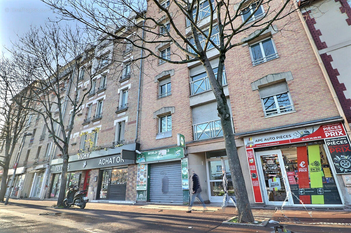 Appartement à LA COURNEUVE