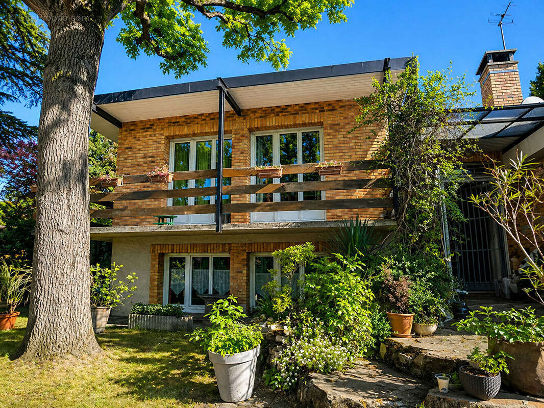 Maison à MONTMORENCY