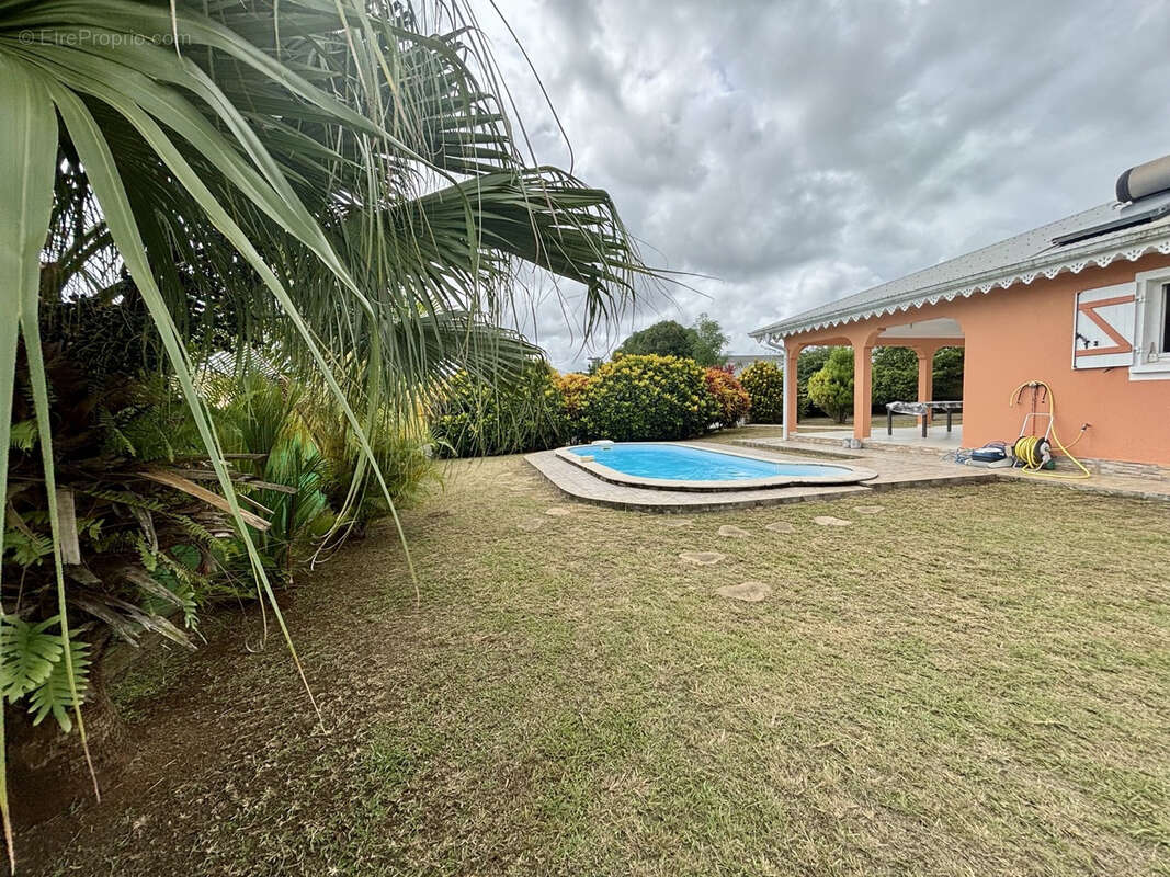 Maison à LE LAMENTIN