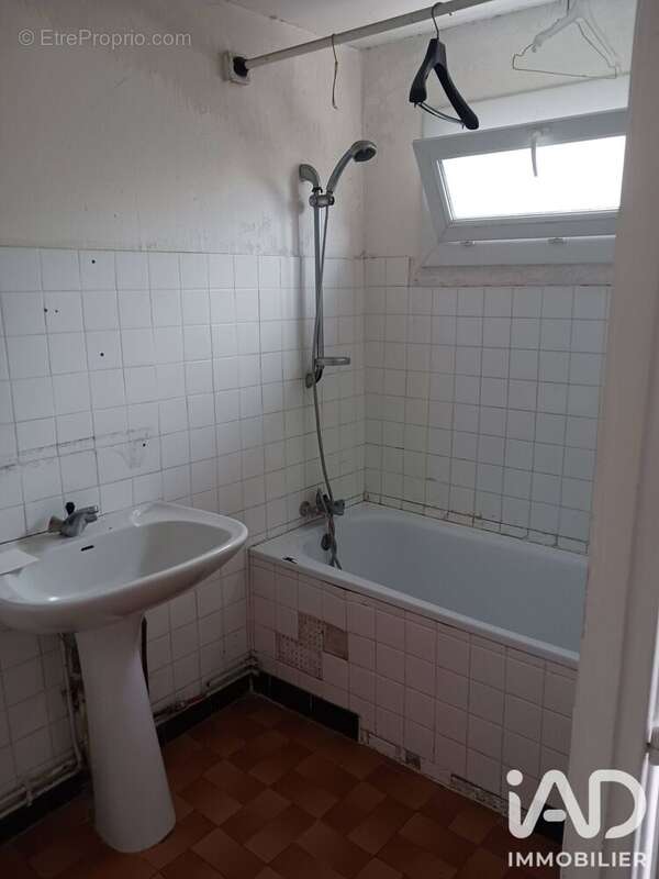 Maison 60 m² à Usson-Du-Poitou  - photo 7