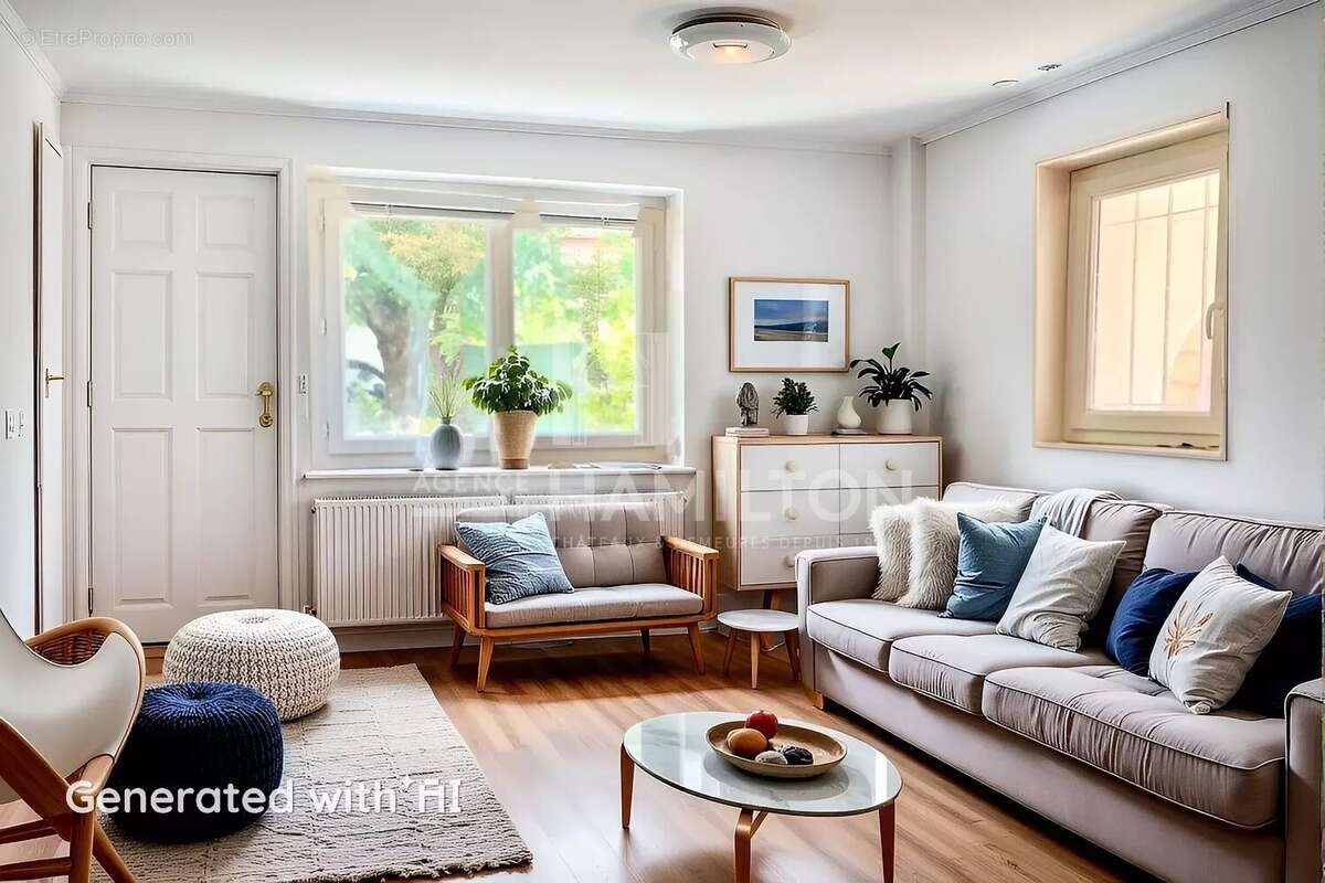 Maison à CHATEAUNEUF-GRASSE