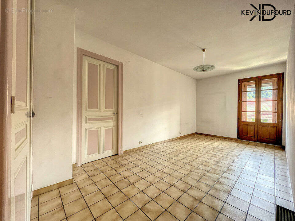 Maison à LABEGUDE
