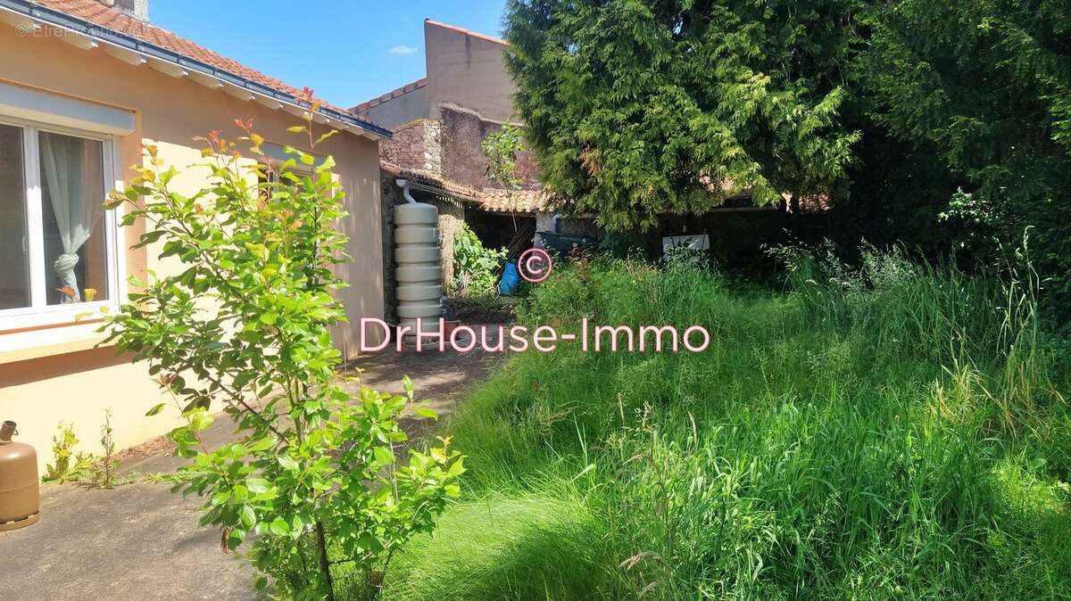 Maison à SAINT-FIACRE-SUR-MAINE