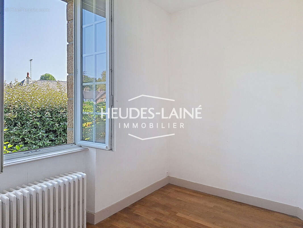 Maison 198 m2  - 6 pièces  - 50300 Avranches - photo 13