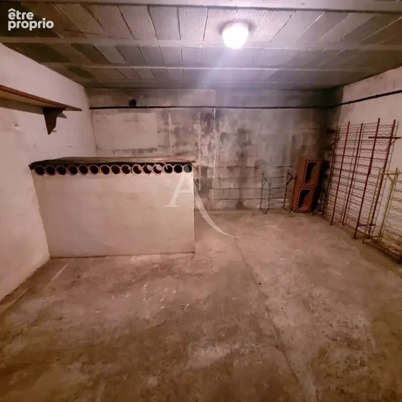 Maison  - Saint-Avaugourd-des-Landes - 93 m² avec sous-sol - photo 11