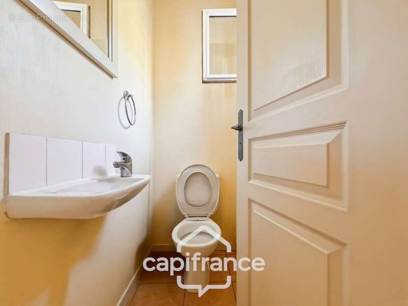 DOMAINE DE PONT ROYAL – Bastidon climatisé de 44 m², ravalé et parfaitement entretenu, avec jardin, 2 chambres et place de parki - photo 33