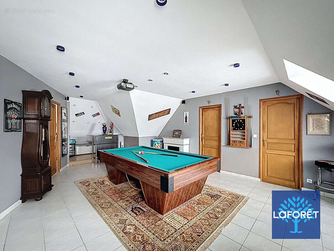 Maison à FACHES-THUMESNIL