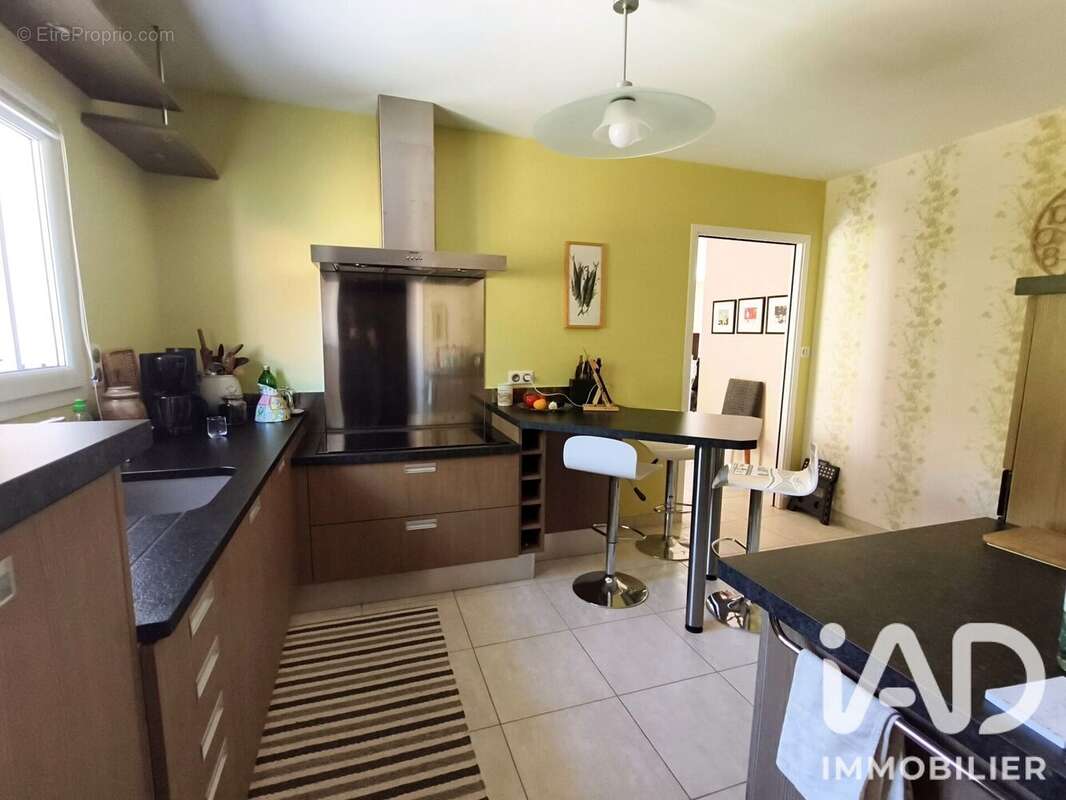Maison 115 m² à Talmont-Saint-Hilaire  - photo 7