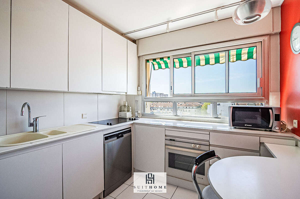Appartement à LYON-3E