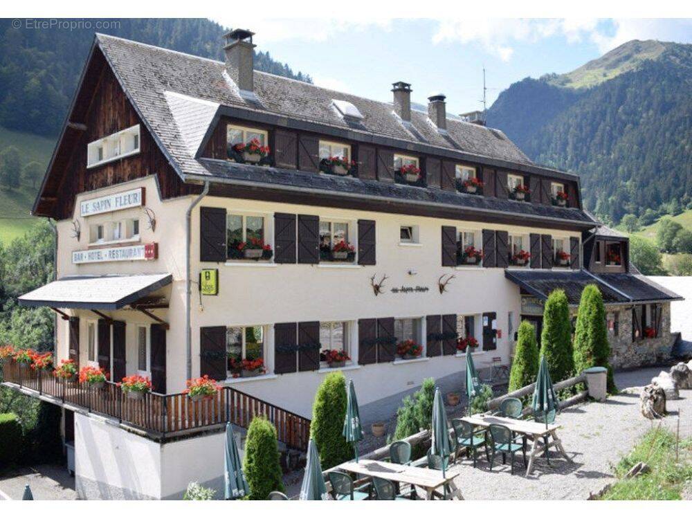 Commerce à BOURG-D&#039;OUEIL