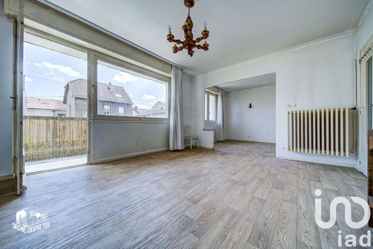 Photo 2 - Appartement à CLOUANGE