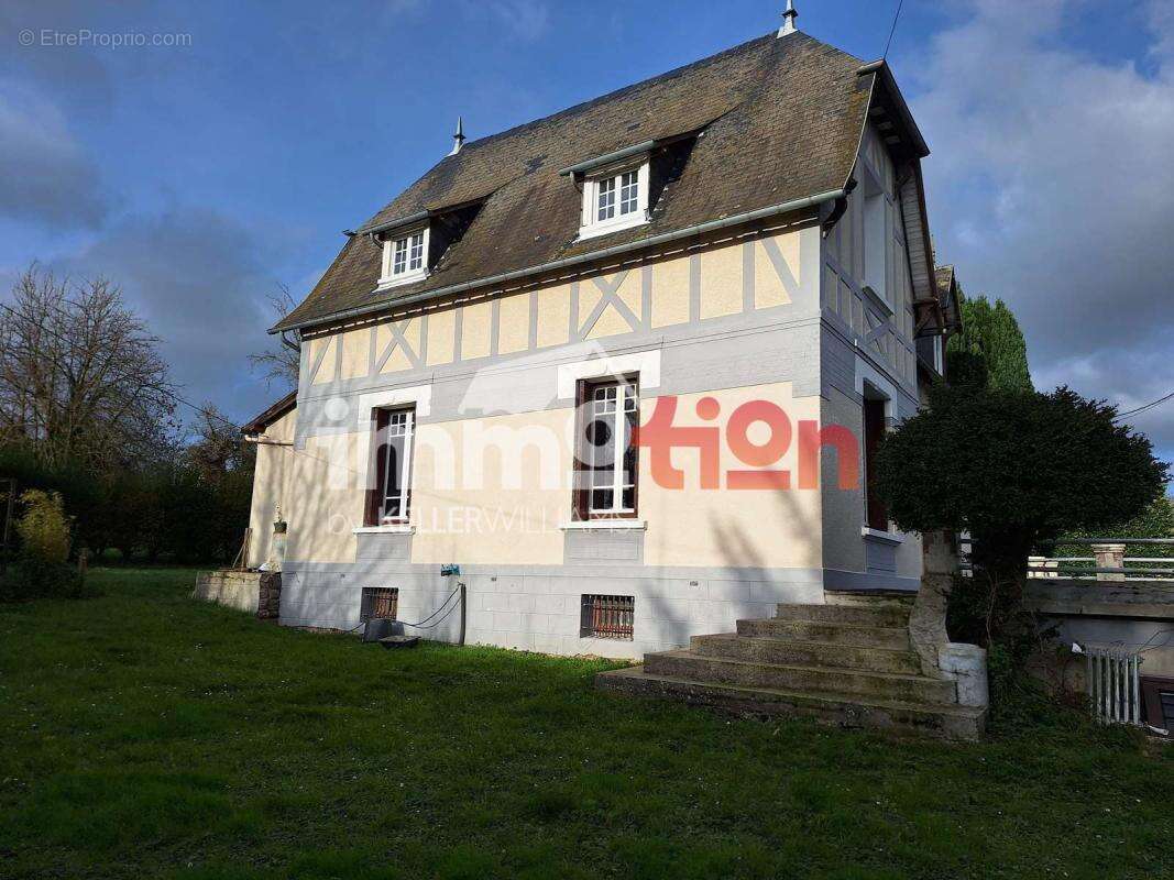 Maison à BOUTTENCOURT