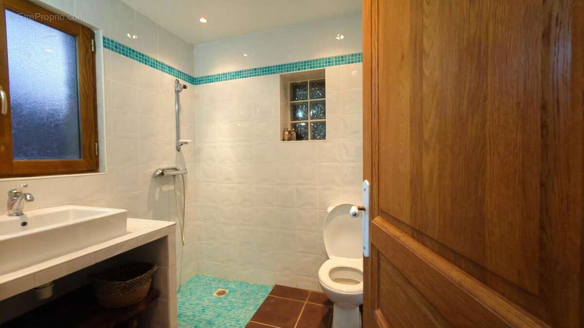 Photo 8 - Maison à COURLON-SUR-YONNE