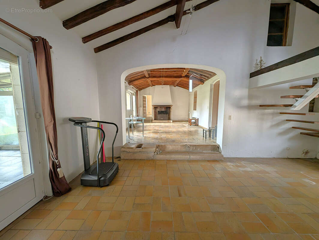 Maison à CHEVANNES