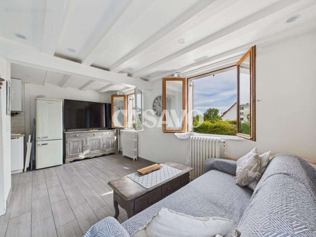 Appartement à SAINT-OUEN-L'AUMONE