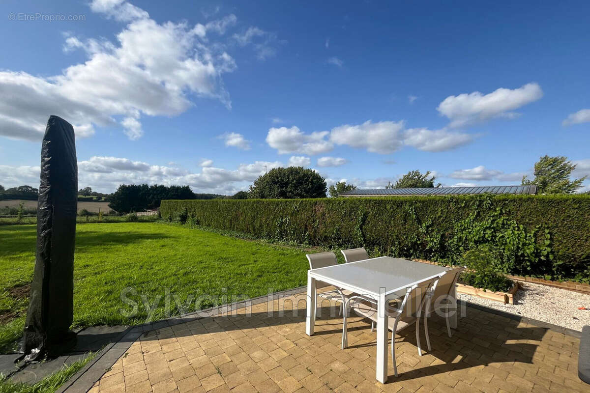 Maison à NEUFCHATEL-EN-BRAY