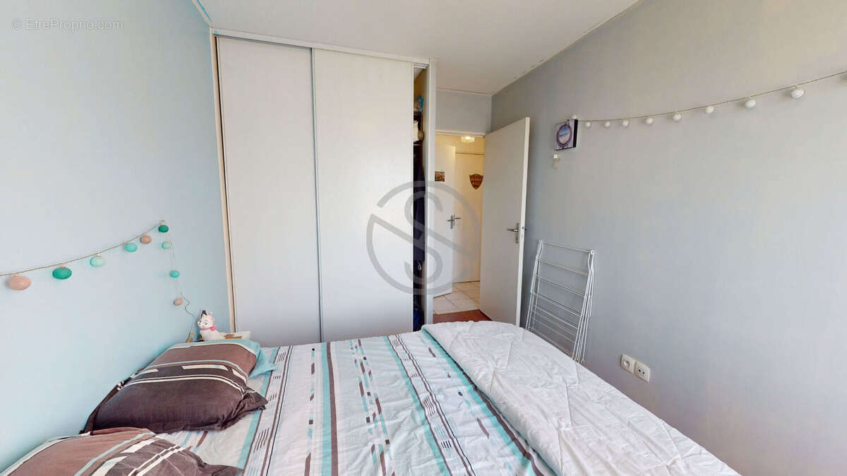 T2, Saint Fons avec Garage - photo 8