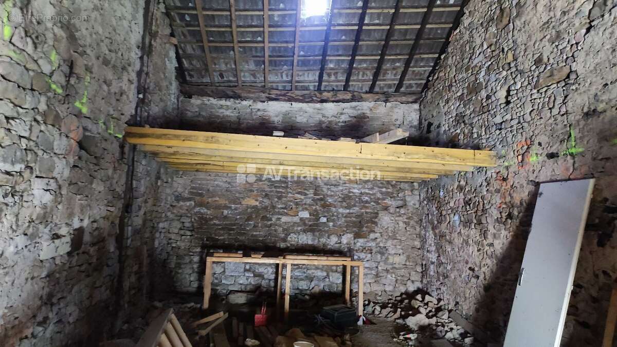 Maison 300 m² à Faverney  - photo 53