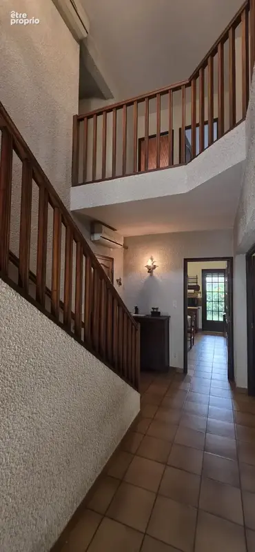 Villa 3 faces   200 m2 habitables   5 chambres   garage   terrain piscinable - photo 5