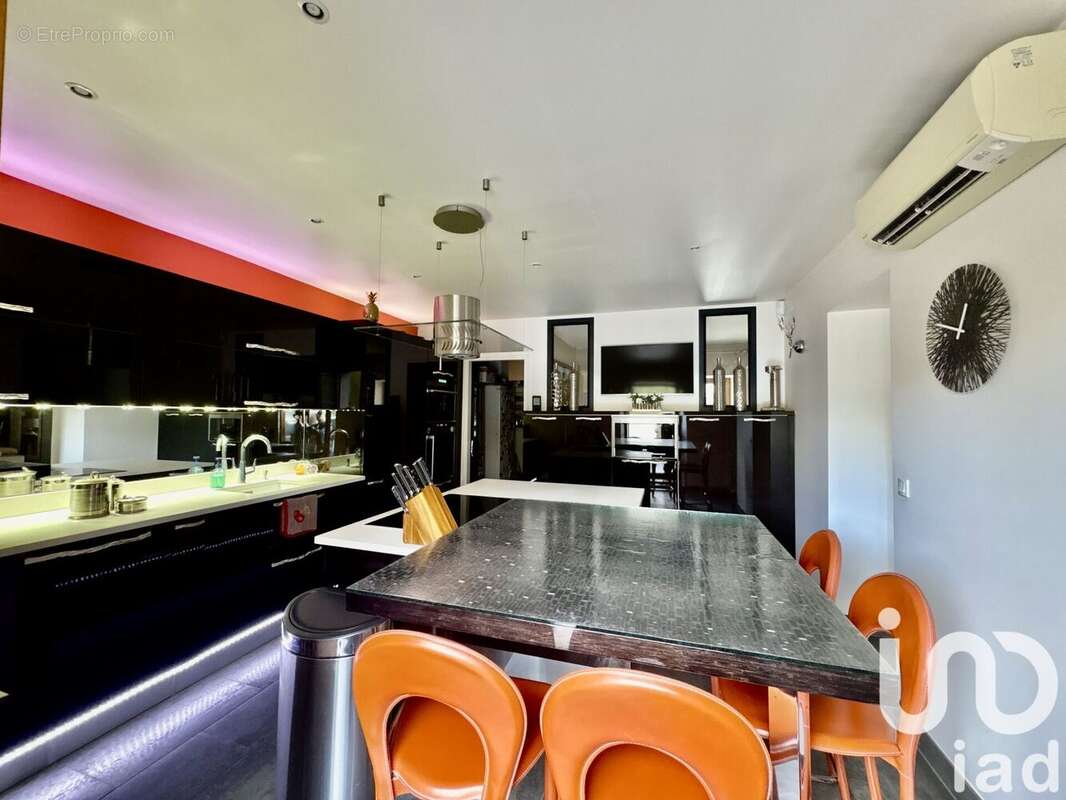 Photo 8 - Maison à VARENNES-JARCY