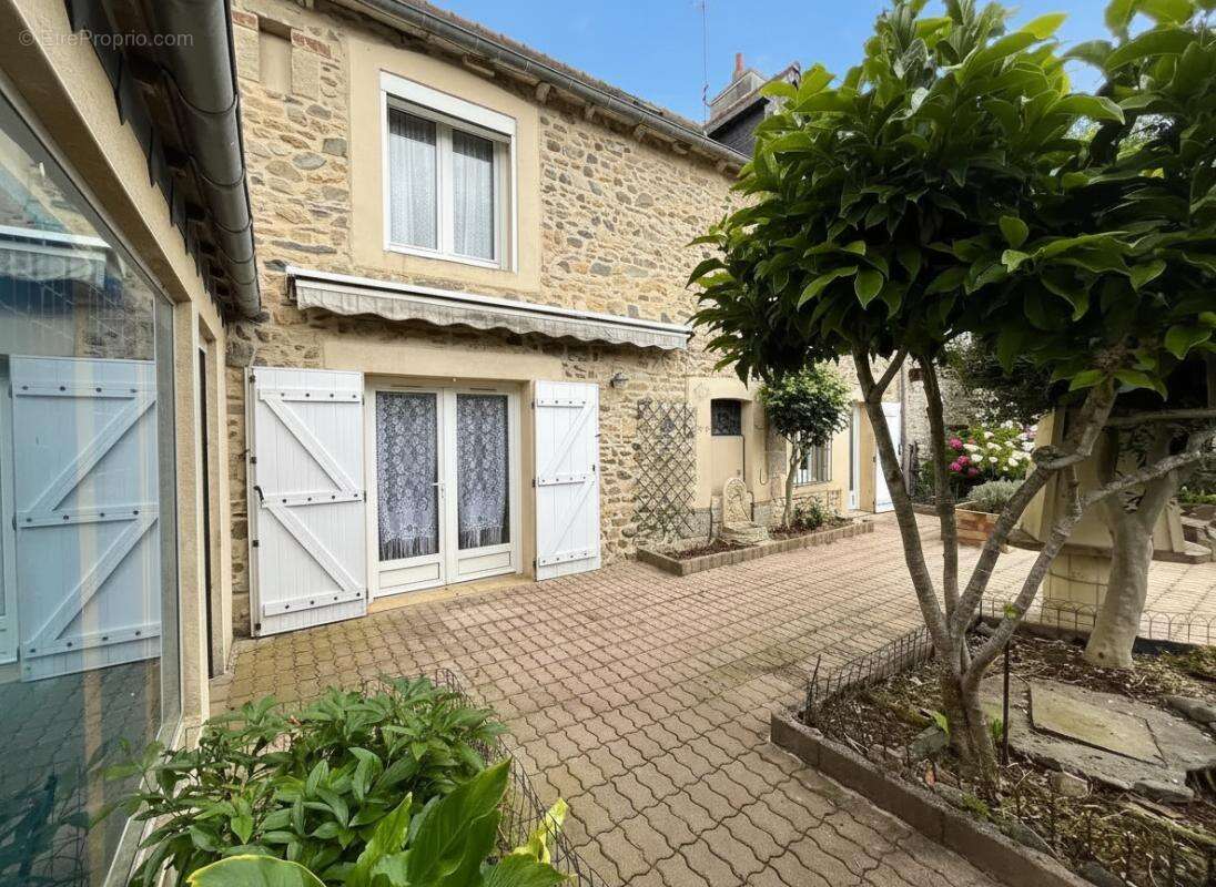 Maison à HILLION
