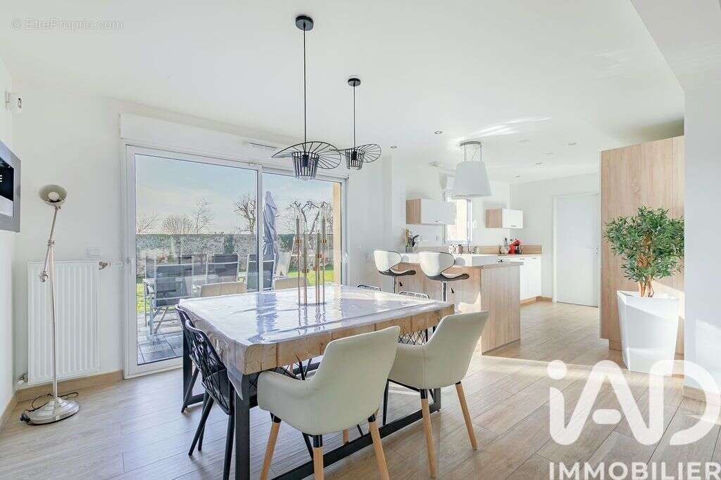 Photo 8 - Maison à FORGES-LES-BAINS