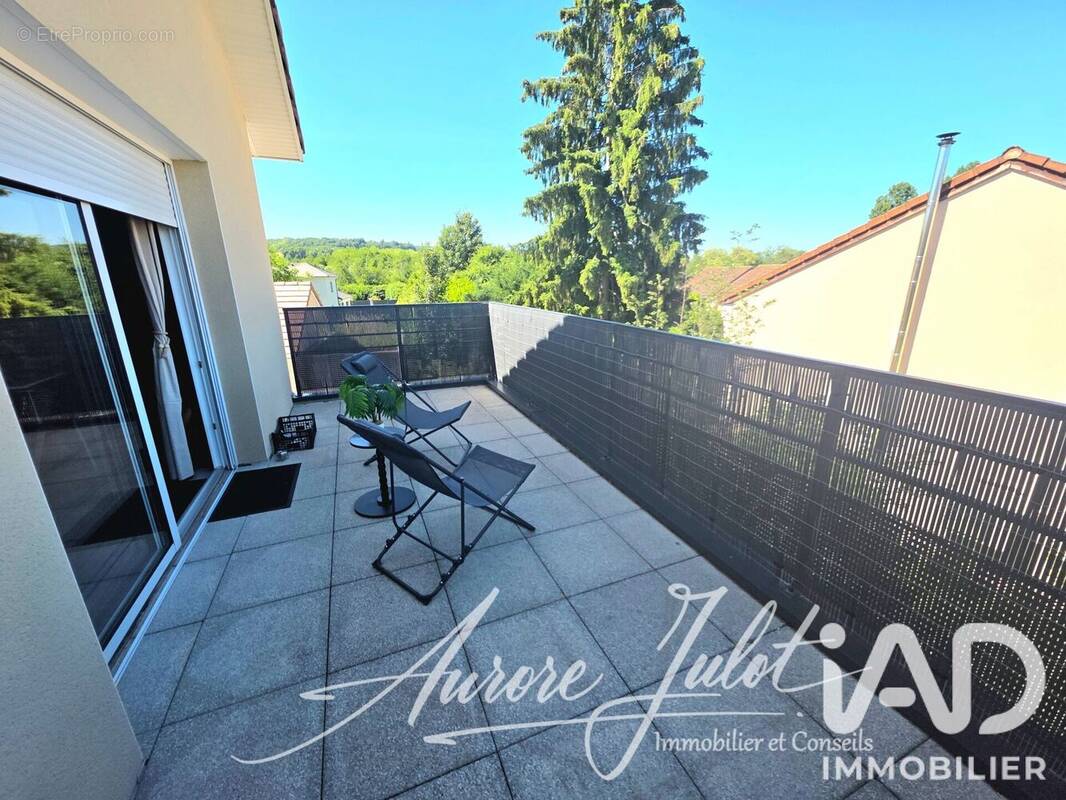 Photo 1 - Appartement à LES ABRETS