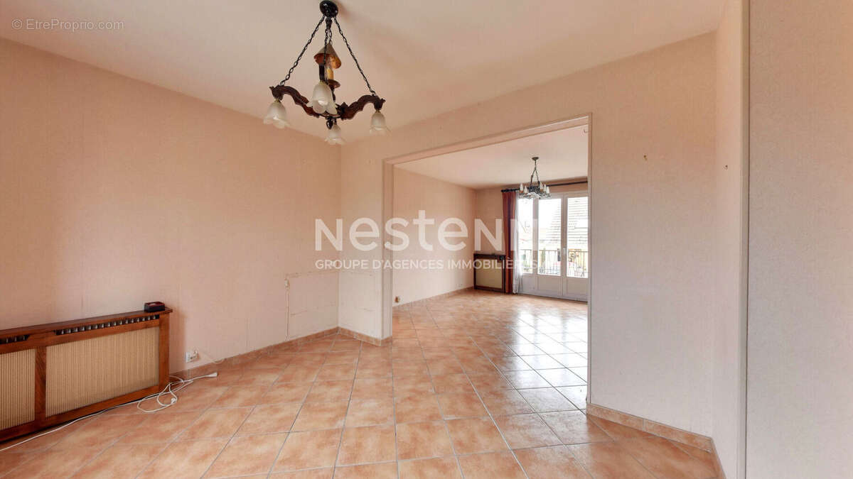 Maison à PONTAULT-COMBAULT