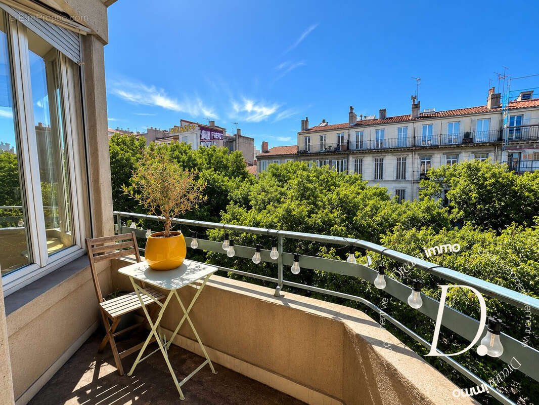 Appartement à MARSEILLE-6E