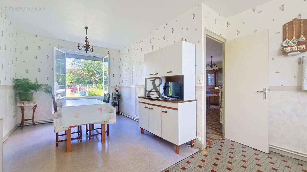Maison 77 m² à Herbault  - photo 3
