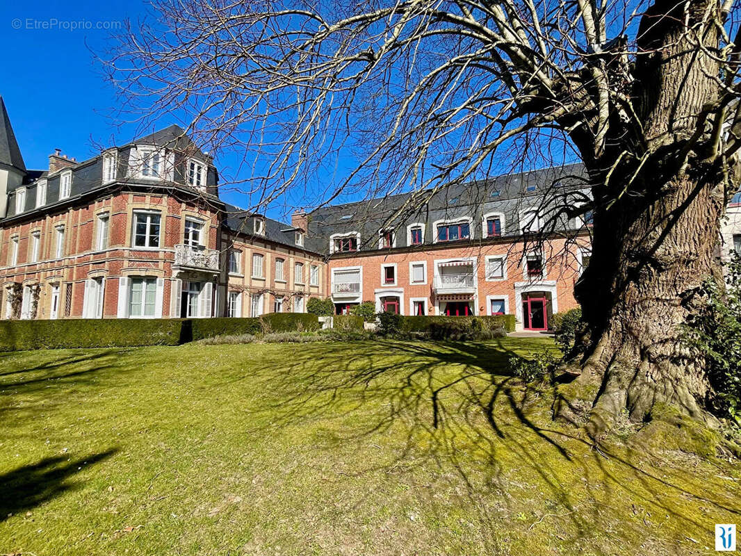 Appartement à BOIS-GUILLAUME