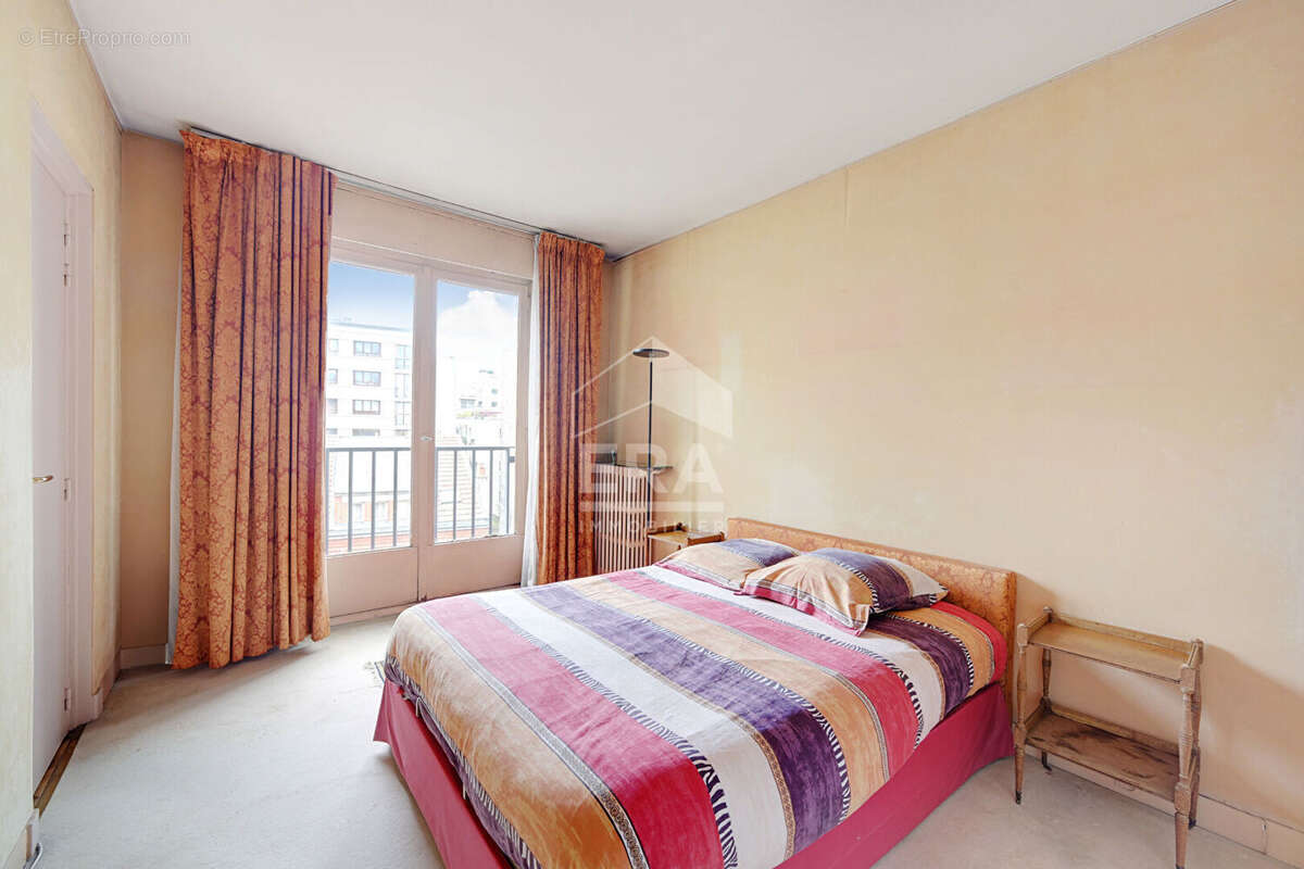 Appartement à PARIS-12E