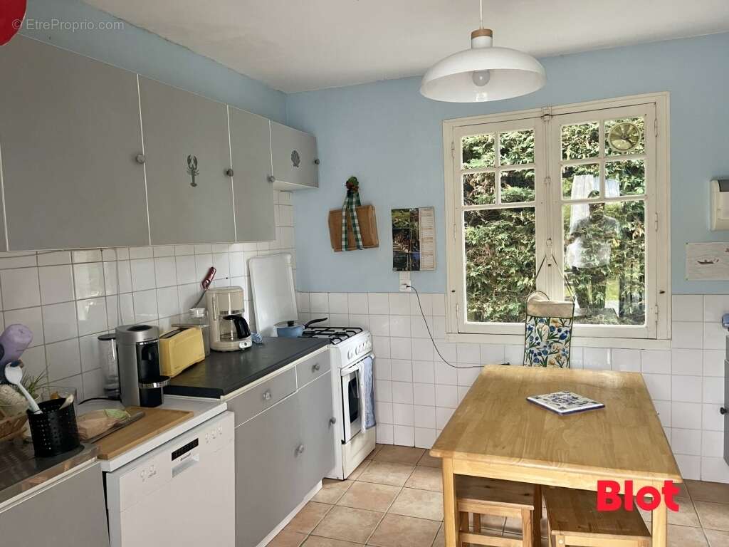 Maison à LE MINIHIC-SUR-RANCE