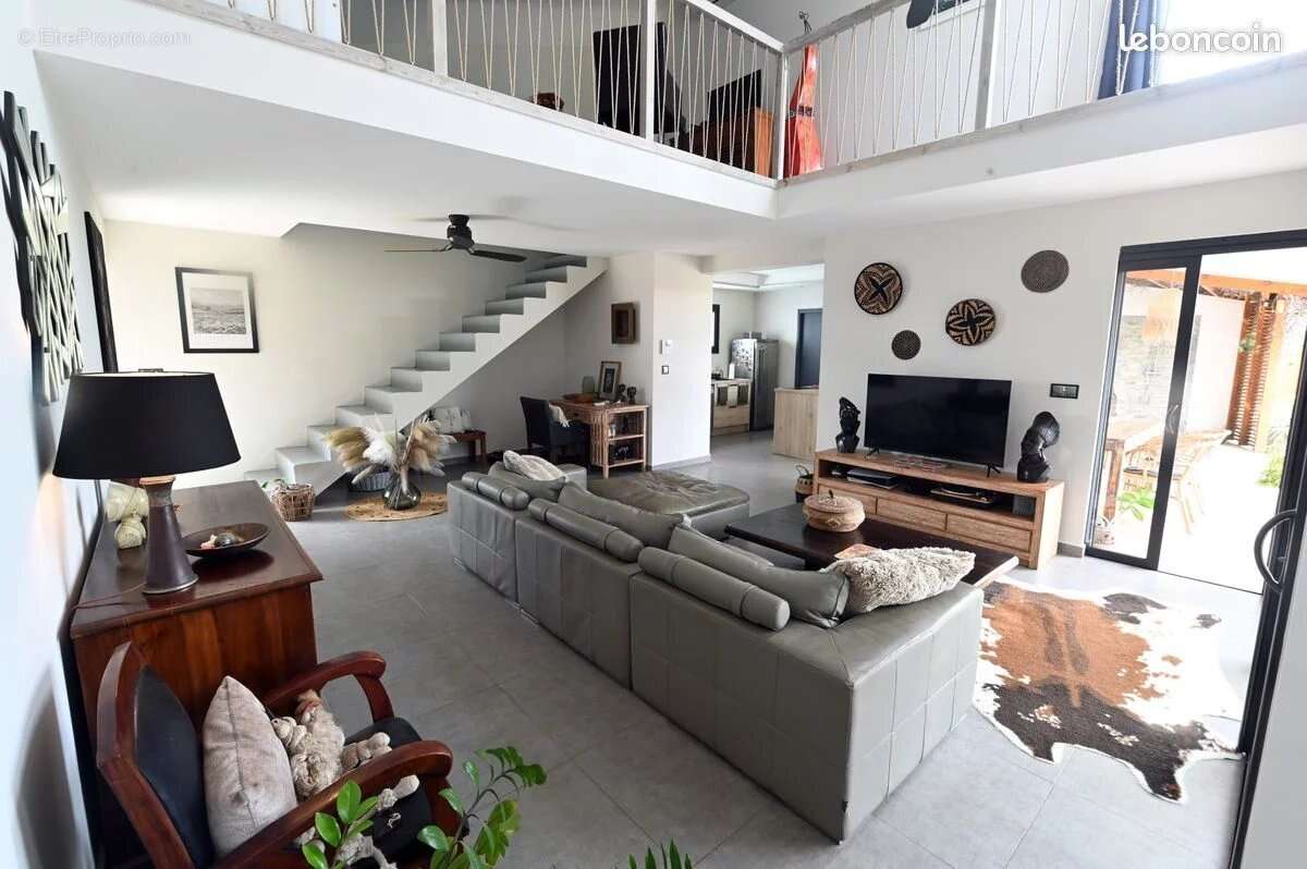 Maison à L'ETANG-SALE