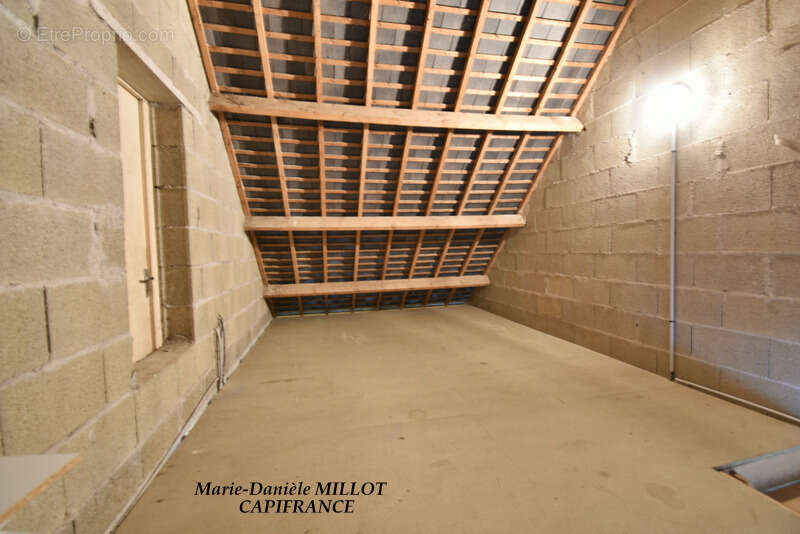 Maison à BONCHAMP-LES-LAVAL