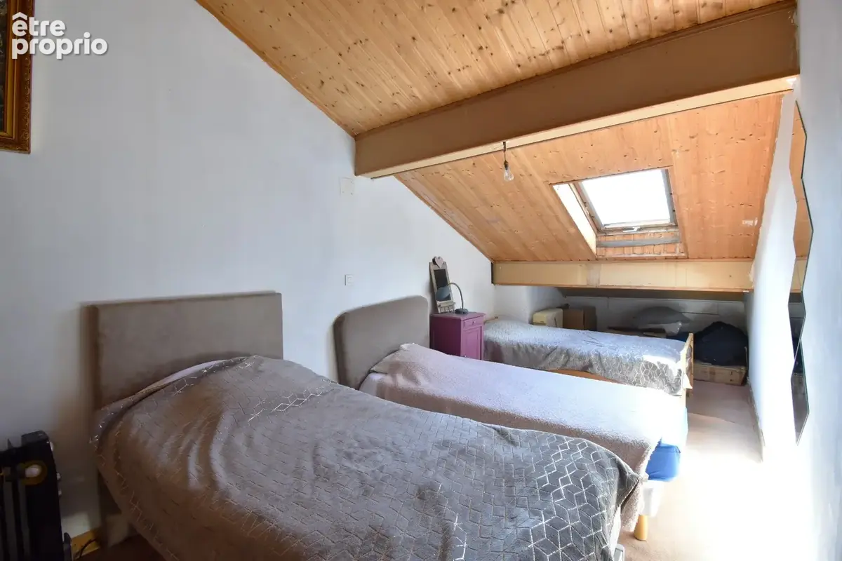 Maison à vendre 7 pièces SAINT AGREVE (07) - photo 12