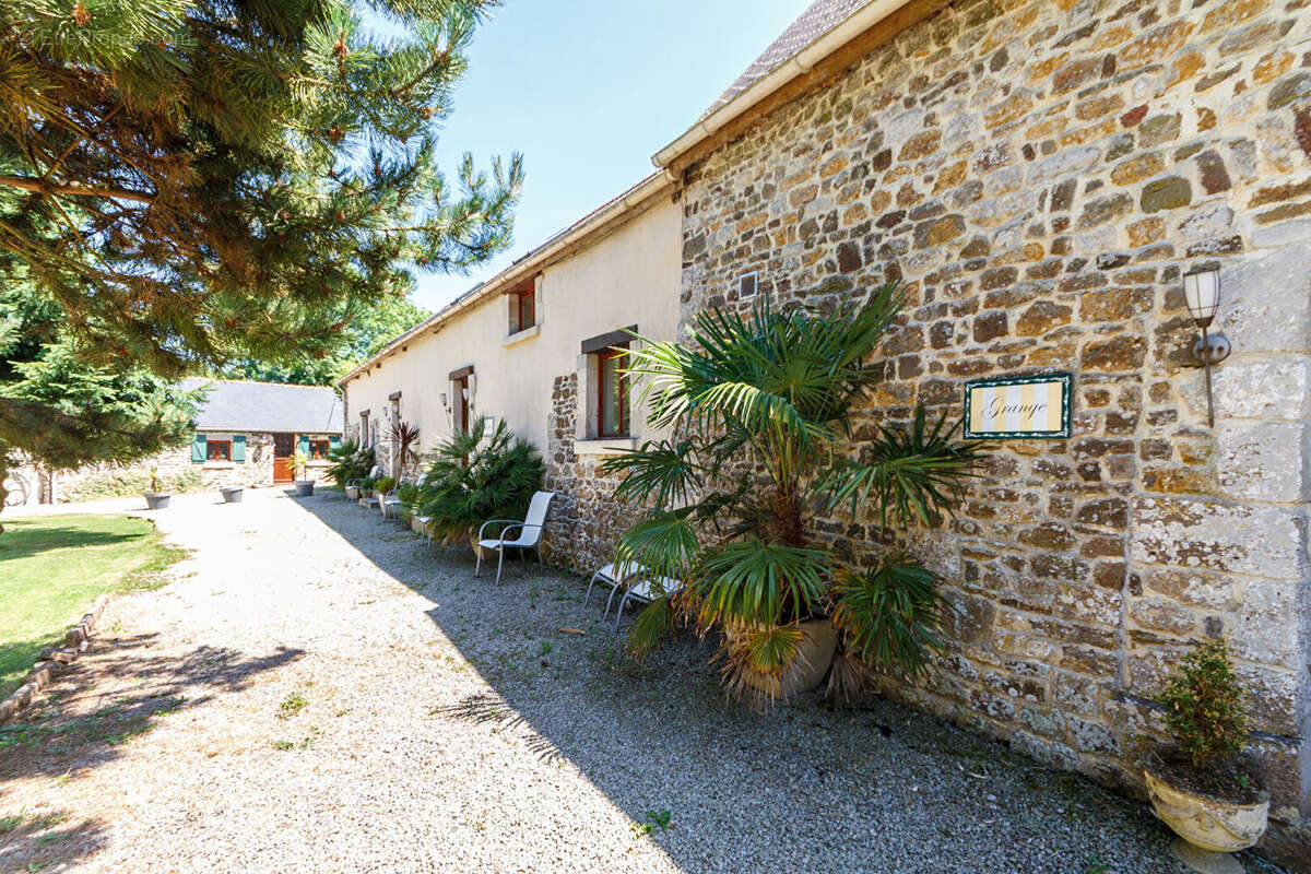 LA MANCHE Demeure de prestige pret Saint Sauveur Le Vicomte Maison avec 4 Gites, Apartment et Piscine - photo 10