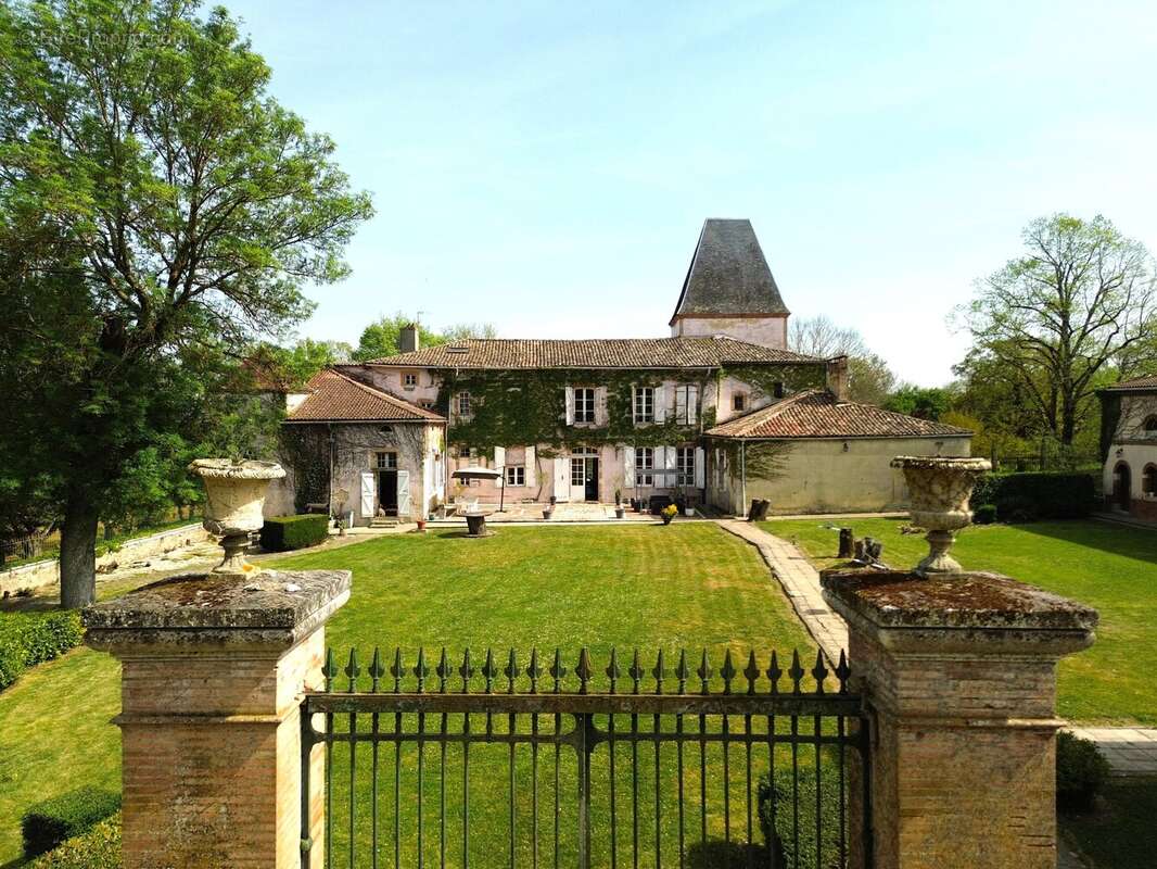 Maison à GIMAT