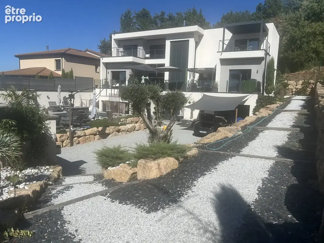 Maison 5 pièces 294 m² à vendre à Les Cheres (69380) - photo 3