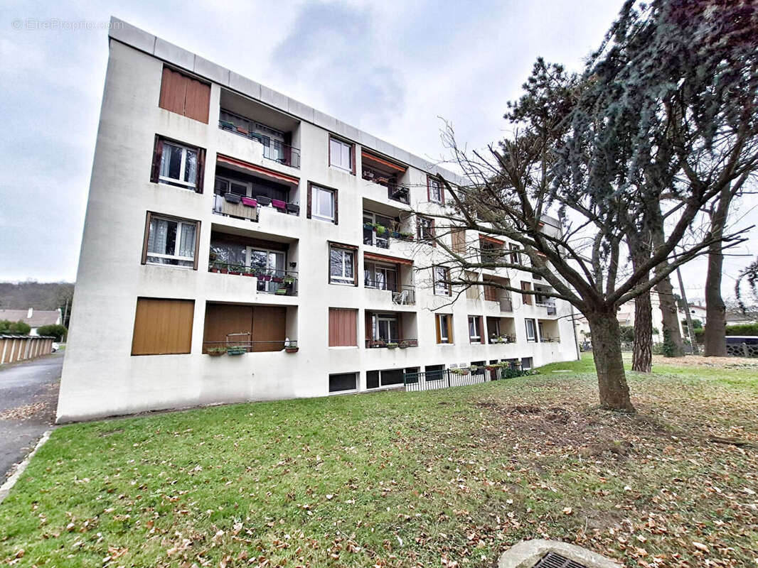 Appartement à TAVERNY