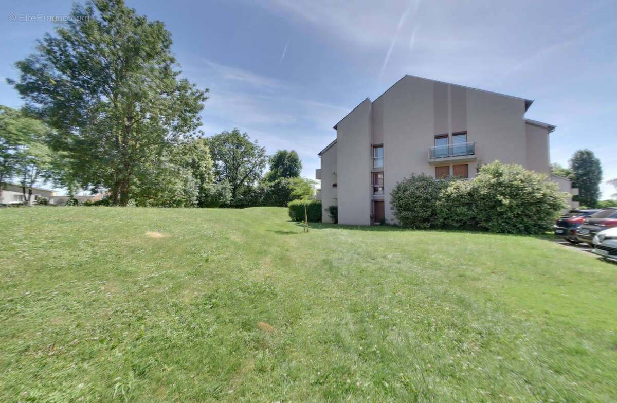 Appartement à PONTAULT-COMBAULT