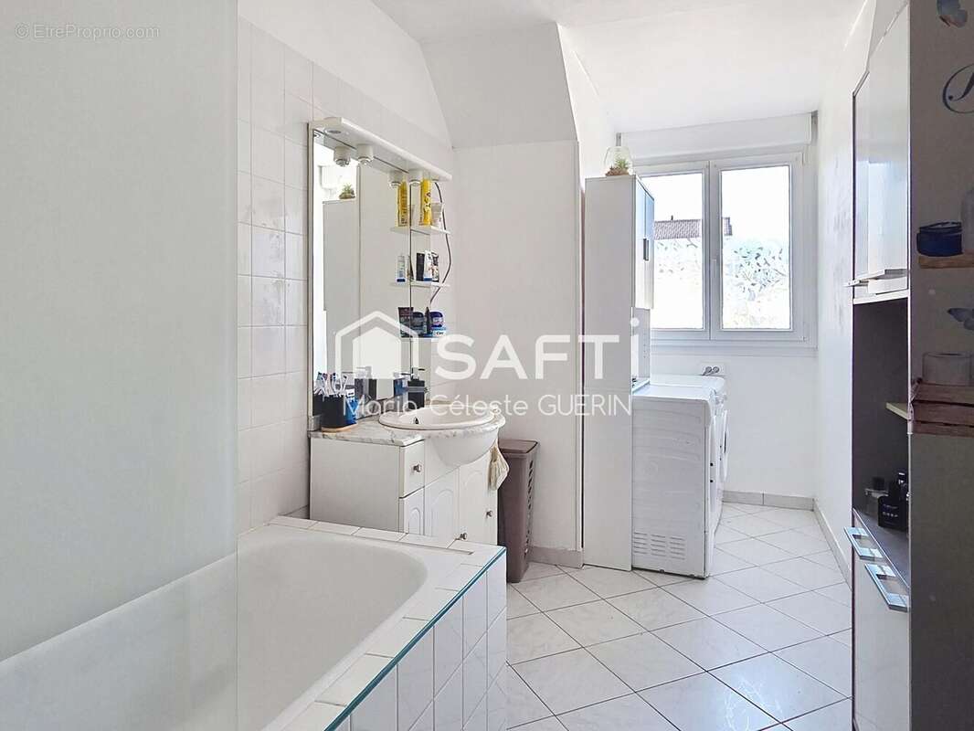 Photo 9 - Maison à ISSOU